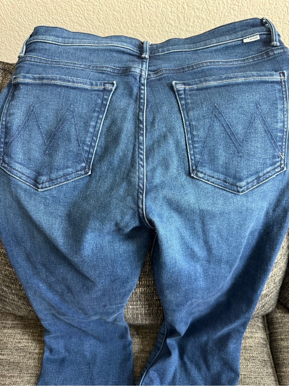 MOTHER Women's Petites The Lil' Weekender Jean - Picture 10 of 10